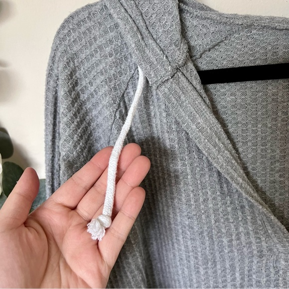 Forever 21 Hooded Long Sleeve - Picture 5 of 9